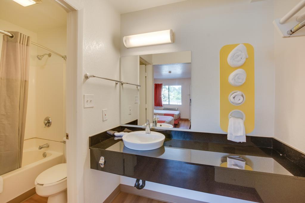 Motel 6-Columbus, Oh - West Luaran gambar