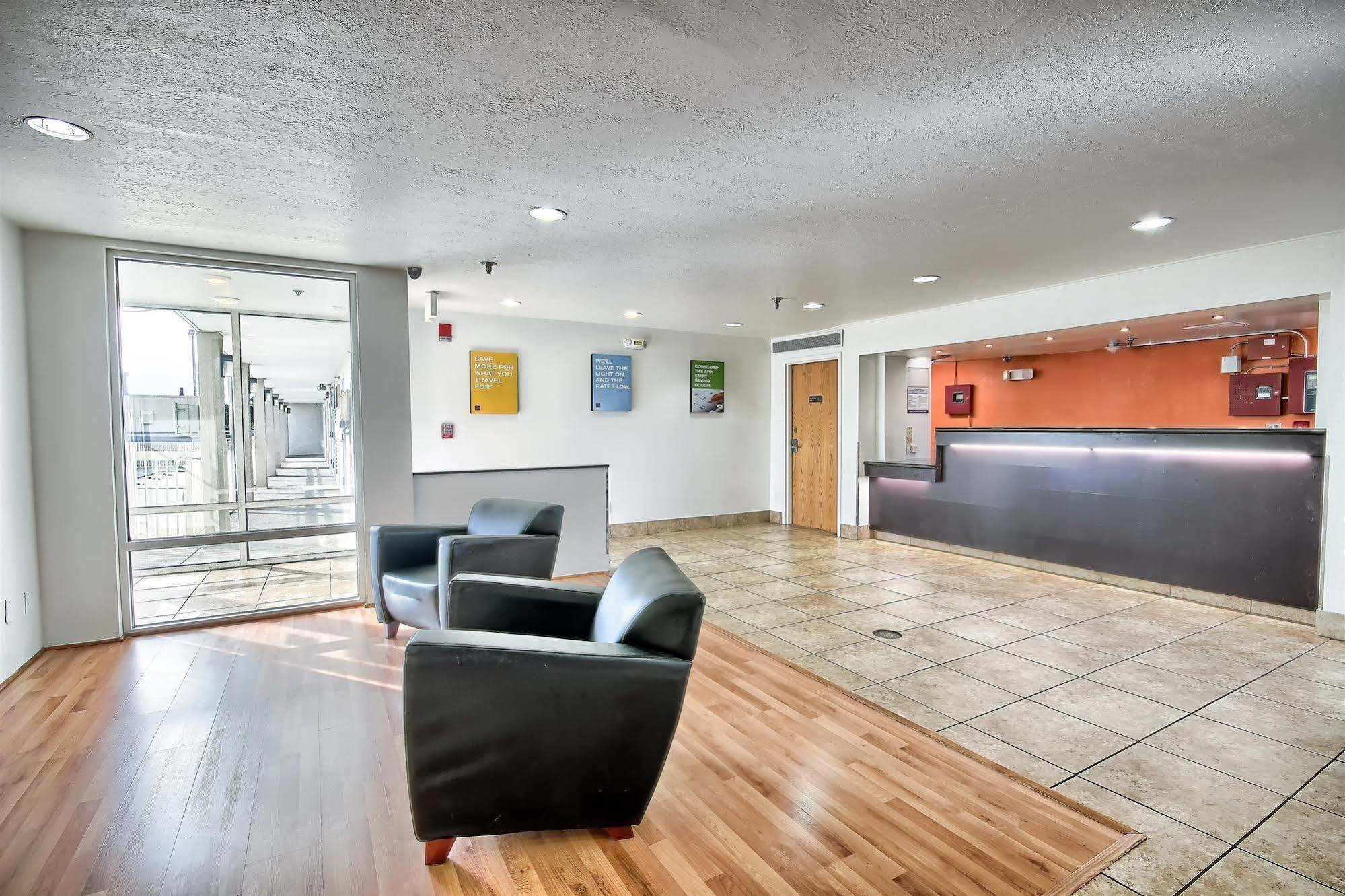 Motel 6-Columbus, Oh - West Luaran gambar