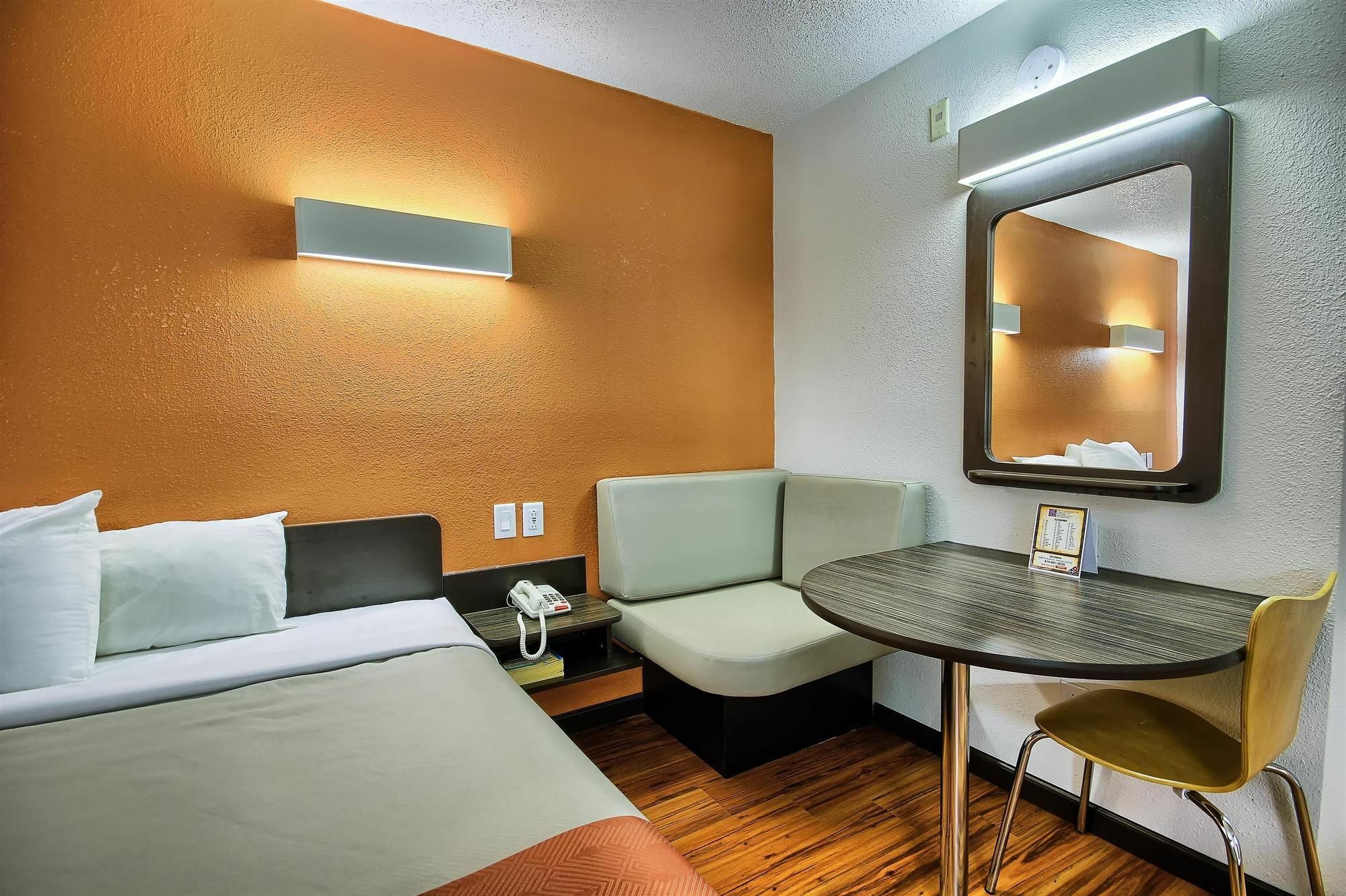 Motel 6-Columbus, Oh - West Luaran gambar